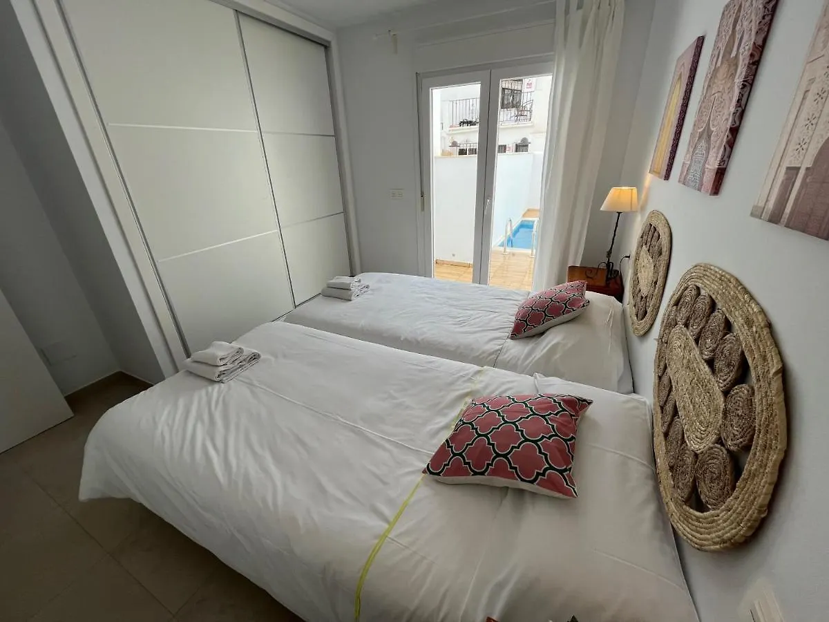 Nerja Paradise Rentals - Villa Topaz 0*,