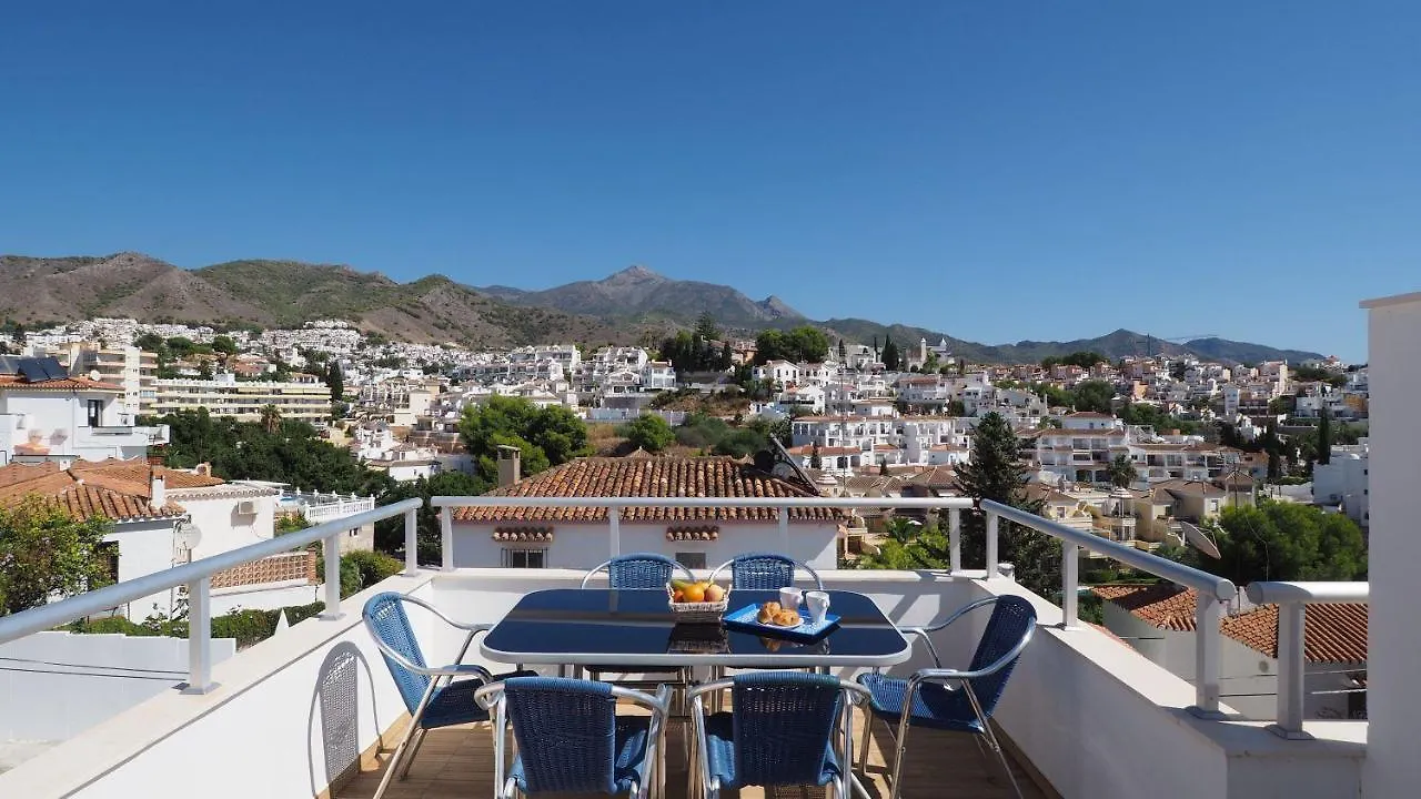 Nerja Paradise Rentals - Villa Topaz 0*,  Spain